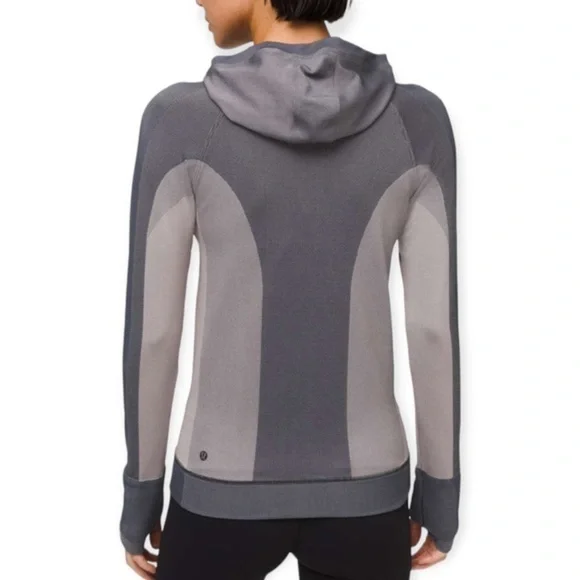 Lululemon Ebb to Train Jacket *Abstract
Black / Dark Chrome
New with Tags - Picture 11 of 17